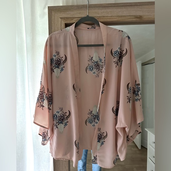 Lot of 4 Kimono Cardigans - Picture 2 of 6